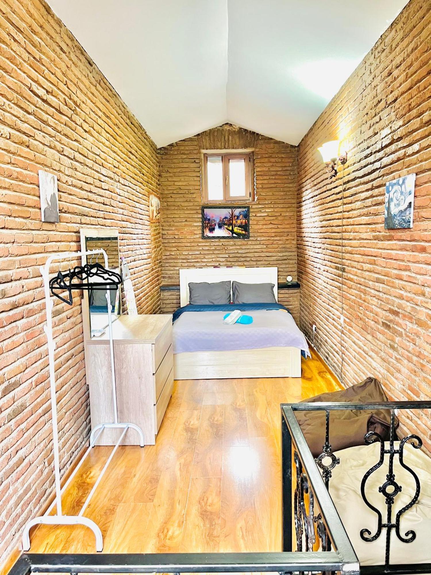 Sweet Home In Old Tbilisi Luaran gambar